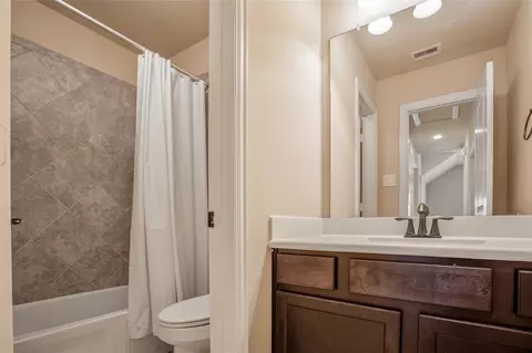 Bath - 3634 Gable Landing Ln, Spring, TX 77386 photo 5 of 5