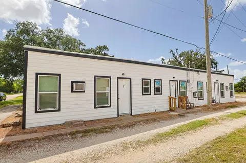 521 2nd Ave N, Texas City, TX 77590