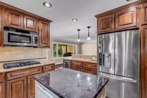 Kitchen - 631 Andover St, Spring, TX 77373 photo 4 of 4