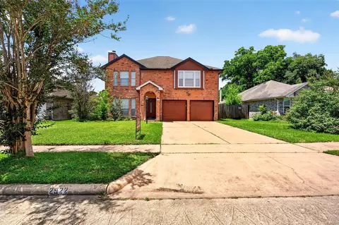 2922 Silent Dr, Sugar Land, TX 77498