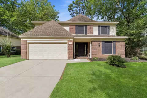 34 Firethorn Pl, The Woodlands, TX 77382