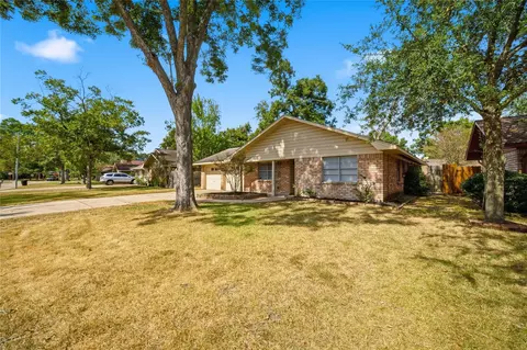 9524 Truscon Dr, Houston, TX 77080