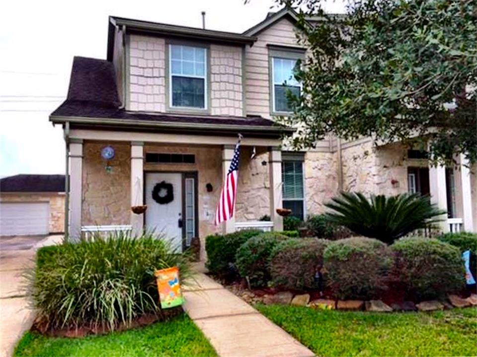 2810 Legends Crest Dr, Spring, TX 77386 photo 1