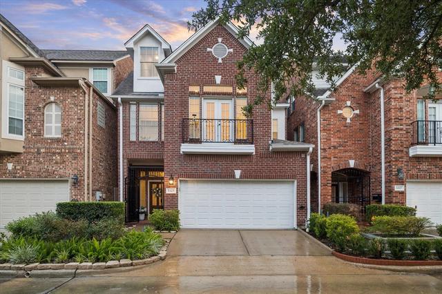 5325 Hidalgo St, Houston, TX 77056
