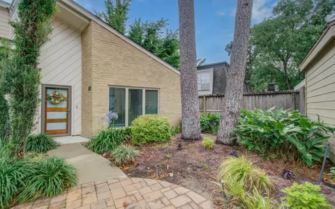 12625 Memorial Dr #87, Houston, TX 77024