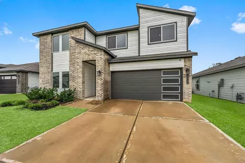 12131 Bear River Dr, Conroe, TX 77384 photo 1