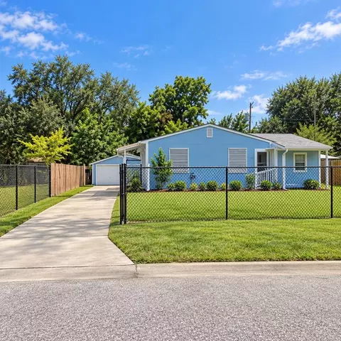 1106 11th 12 St N, Texas City, TX 77590