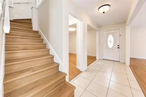 Entry Way - 25027 Barmby Dr, Spring, TX 77389 photo 3 of 3
