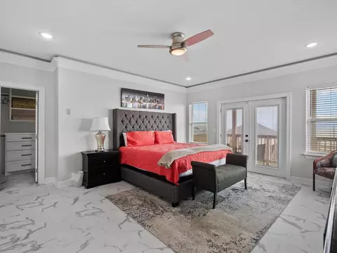 Bedroom - 1018 Seashell Dr, Surfside Beach, TX 77541 photo 5 of 5
