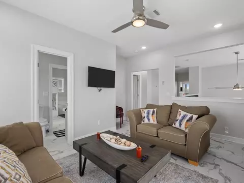 Living - 1018 Seashell Dr, Surfside Beach, TX 77541 photo 6 of 6