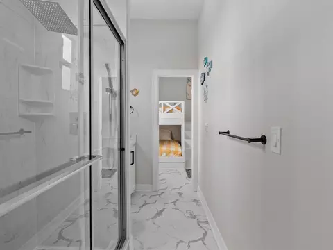 Bath - 1018 Seashell Dr, Surfside Beach, TX 77541 photo 1 of 5
