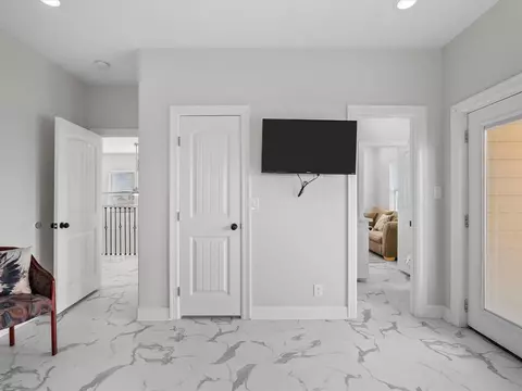 Entry Way - 1018 Seashell Dr, Surfside Beach, TX 77541 photo 5 of 5