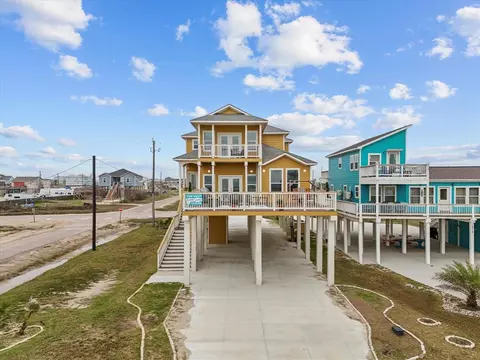 Other - 1018 Seashell Dr, Surfside Beach, TX 77541 photo 1 of 10