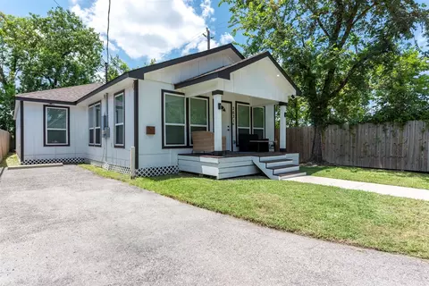 2631 Stevens St, Houston, TX 77026