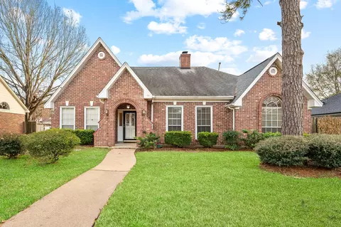 15007 Rock Knoll Dr, Houston, TX 77083