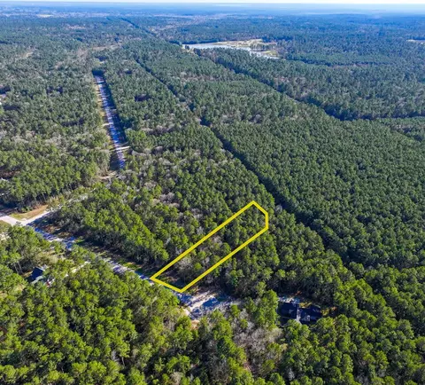 47 Copperleaf Rd, Huntsville, TX 77340