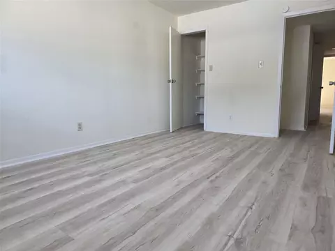 10267 S Gessner Rd, Houston, TX 77071