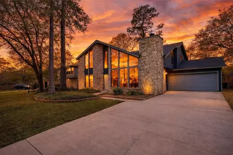Exterior - 530 Enchanted Ln, Spring, TX 77388 photo 2 of 5