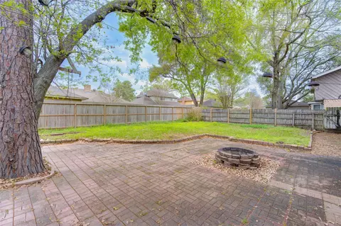 Exterior - 530 Enchanted Ln, Spring, TX 77388 photo 4 of 5