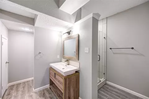 Bath - 530 Enchanted Ln, Spring, TX 77388 photo 1 of 6