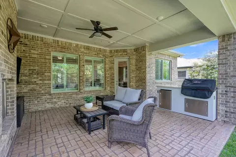Exterior - 334 Torrey Bloom Loop, Conroe, TX 77304 photo 4 of 7