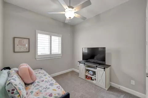 Bedroom - 334 Torrey Bloom Loop, Conroe, TX 77304 photo 4 of 4