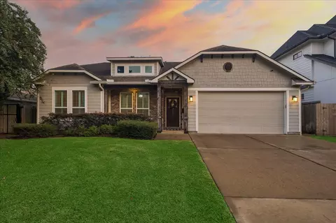 1329 Richelieu Ln, Houston, TX 77018