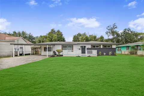 1118 Lake Rd, La Marque, TX 77568