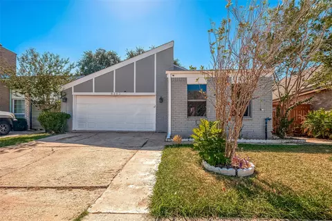 6363 Ivyknoll Drive Dr, Houston, TX 77035