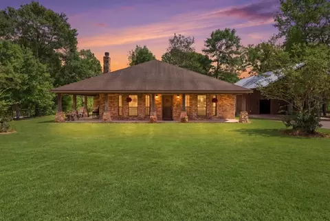 1620 State Highway 63 E, Burkeville, TX 75932