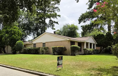 Exterior - 4318 Rosegate Dr, Spring, TX 77373 photo 2 of 2