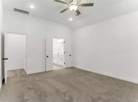Bedroom - 612 Evans St, Angleton, TX 77515 photo 3 of 9