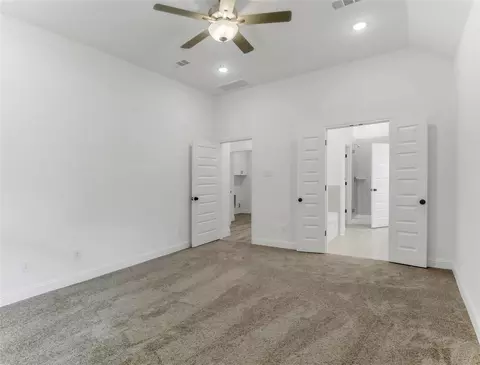 Bedroom - 612 Evans St, Angleton, TX 77515 photo 2 of 9