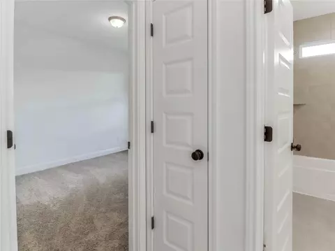 Entry Way - 612 Evans St, Angleton, TX 77515 photo 2 of 4