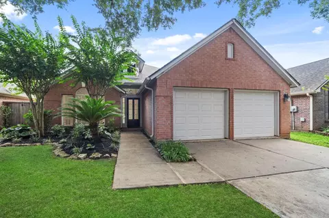 4207 Lakeshore Forest Dr, Missouri City, TX 77459