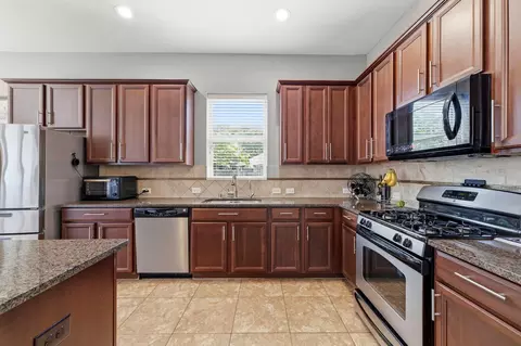 Kitchen - 31502 Silverton Star Ct, Spring, TX 77386 photo 2 of 2
