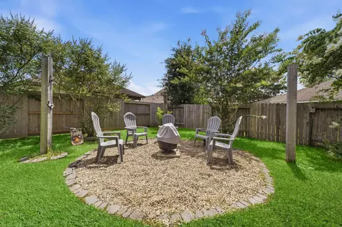 Exterior - 31502 Silverton Star Ct, Spring, TX 77386 photo 5 of 7