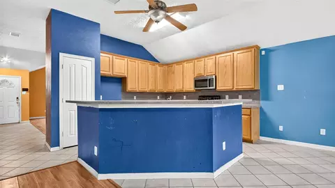 Other - 24019 Surreygate Dr, Spring, TX 77373 photo 4 of 8