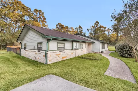528 Catfish Ln, Conroe, TX 77384 photo 1