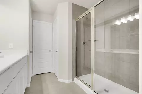 Bath - 5606 Hyde Park Dr, Pasadena, TX 77505 photo 2 of 5