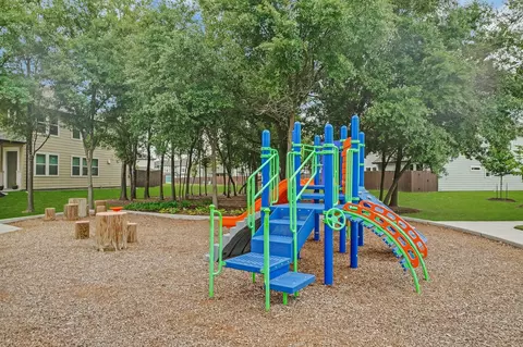 View/Area - 5606 Hyde Park Dr, Pasadena, TX 77505 photo 1 of 1