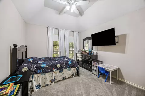Bedroom - 5823 Ashmere Ln, Spring, TX 77379 photo 2 of 3