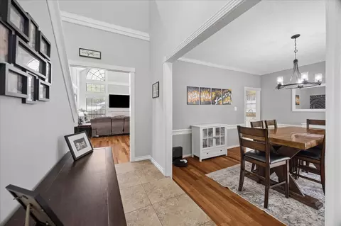 Entry Way - 5823 Ashmere Ln, Spring, TX 77379 photo 5 of 6