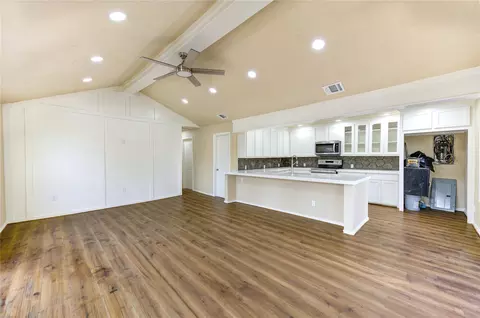 Living - 235 Michelle Ln, Trinity, TX 75862 photo 2 of 5