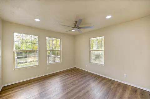Living - 235 Michelle Ln, Trinity, TX 75862 photo 5 of 5
