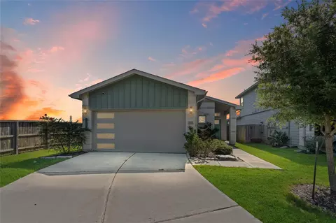 12503 Newport Arch Ln, Houston, TX 77047