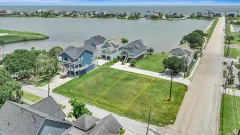 0 Hall St #LOT 4, Seabrook, TX 77586