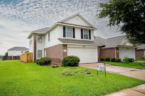 13758 Maximos Dr, Houston, TX 77083