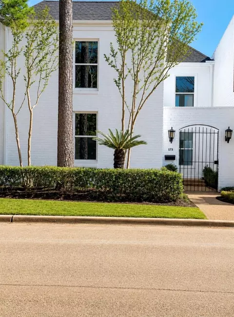173 Sage Rd, Houston, TX 77056