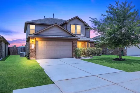 17806 Royal Breccia Ln, Richmond, TX 77407